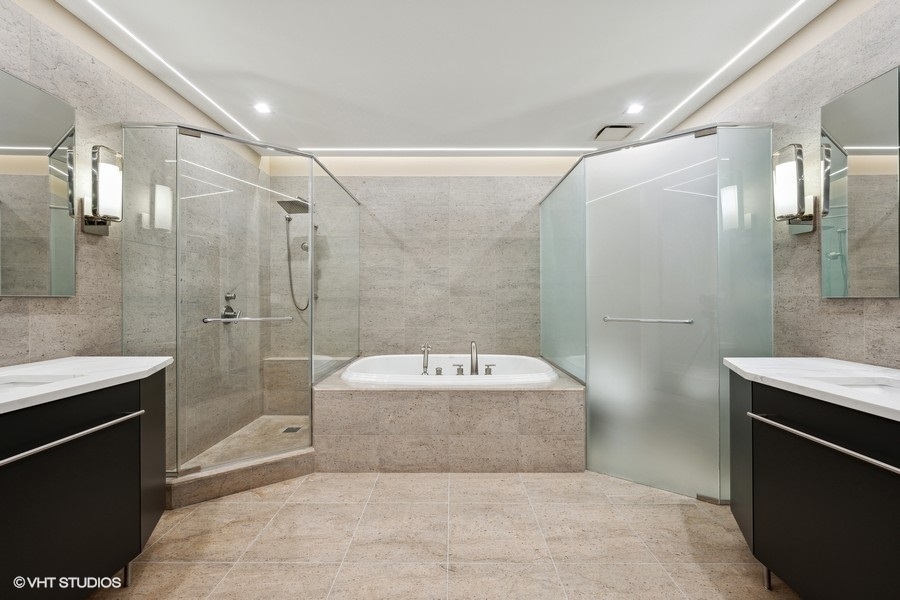 401 N Wabash Avenue Unit: 67E