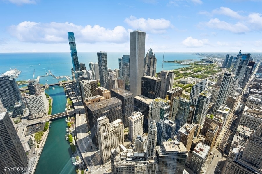 401 N Wabash Avenue Unit: 67E