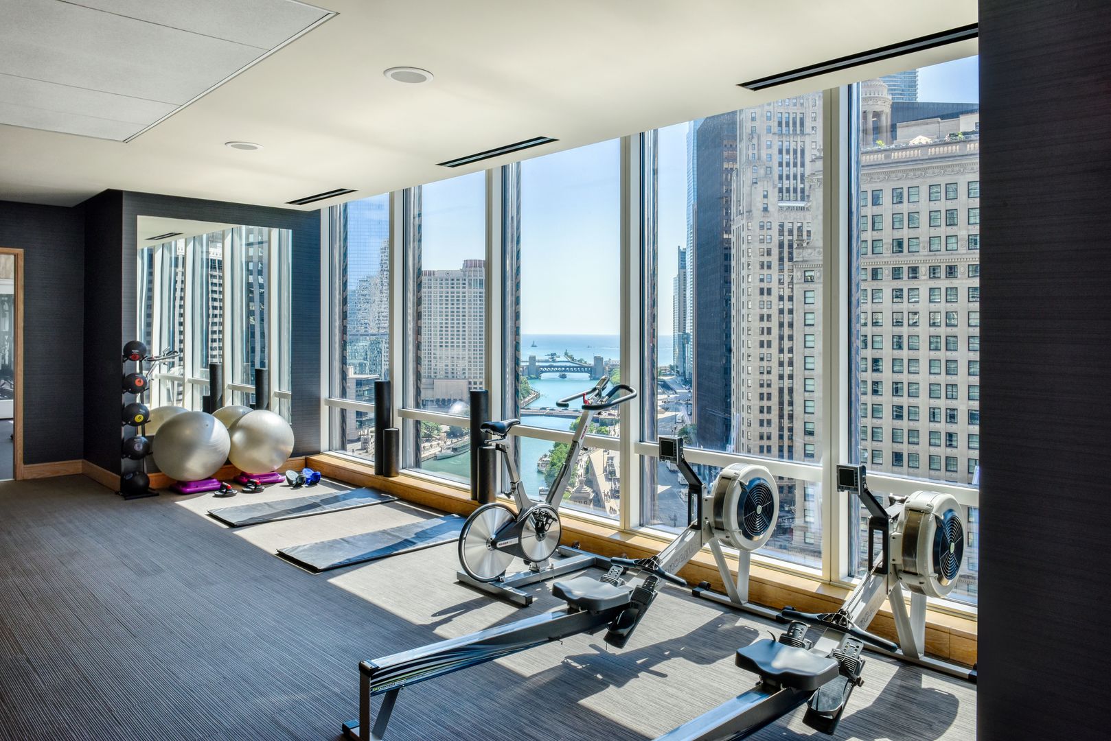 401 N Wabash Avenue Unit: 79F