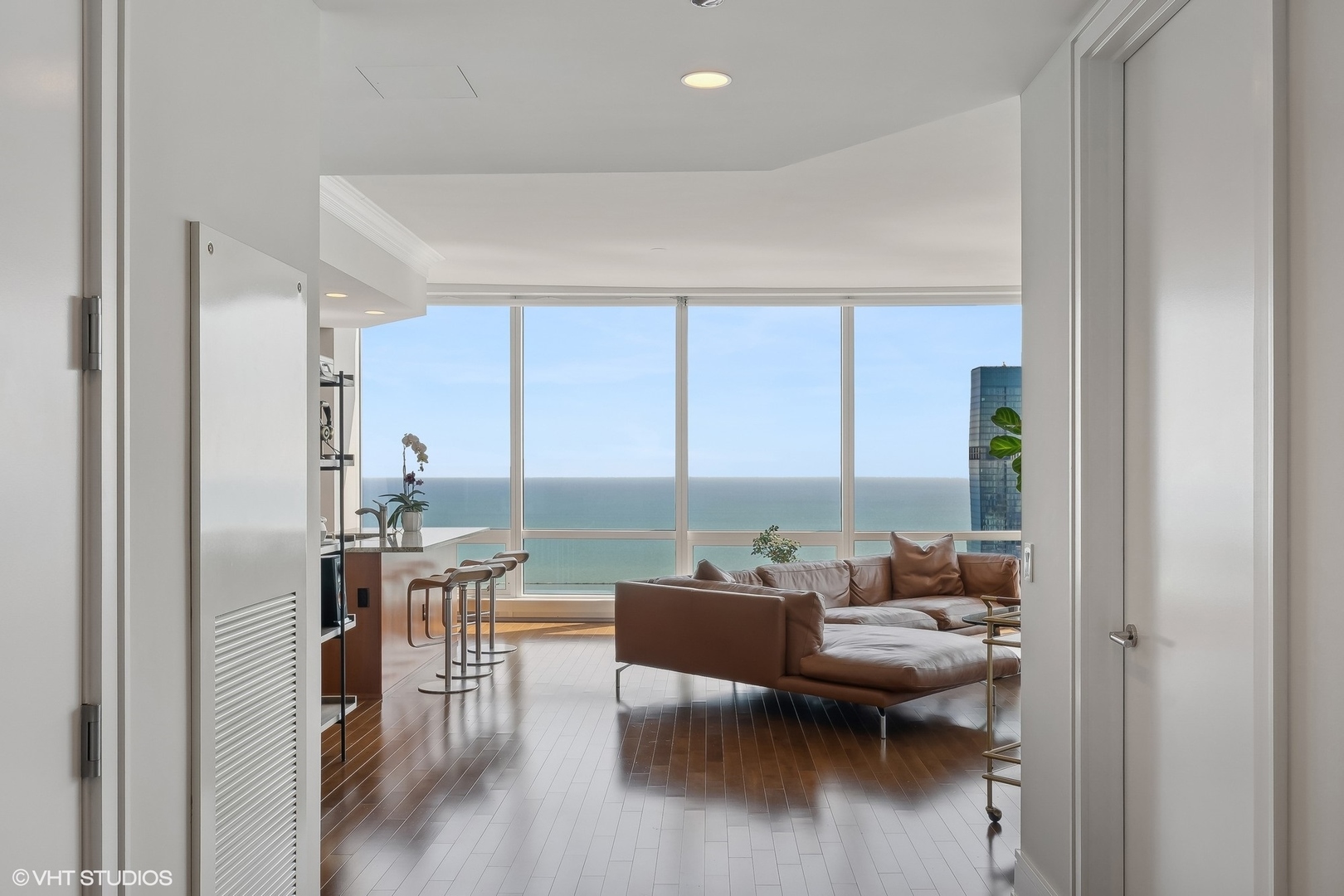 401 N Wabash Avenue Unit: 79F