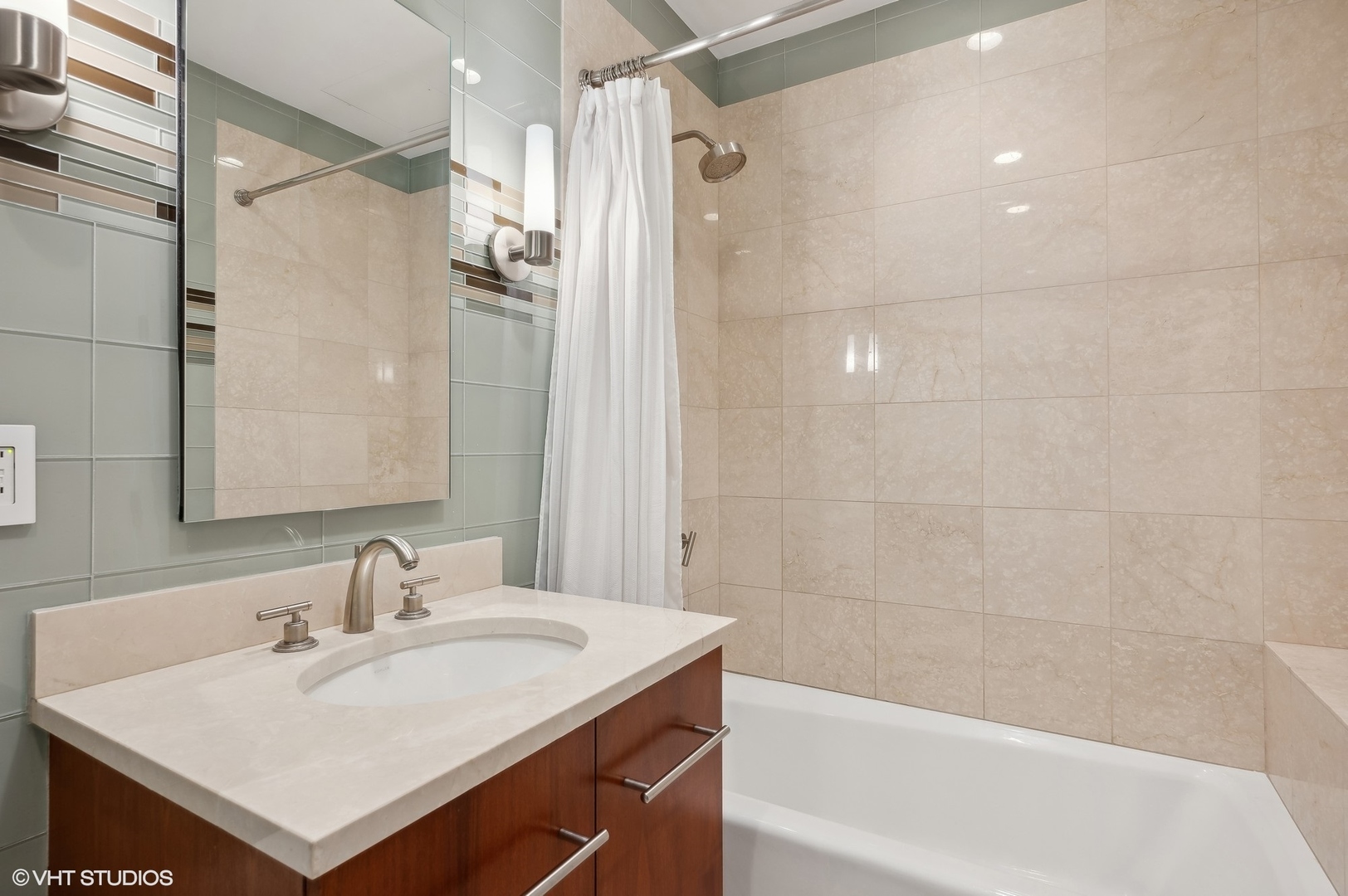 401 N Wabash Avenue Unit: 79F