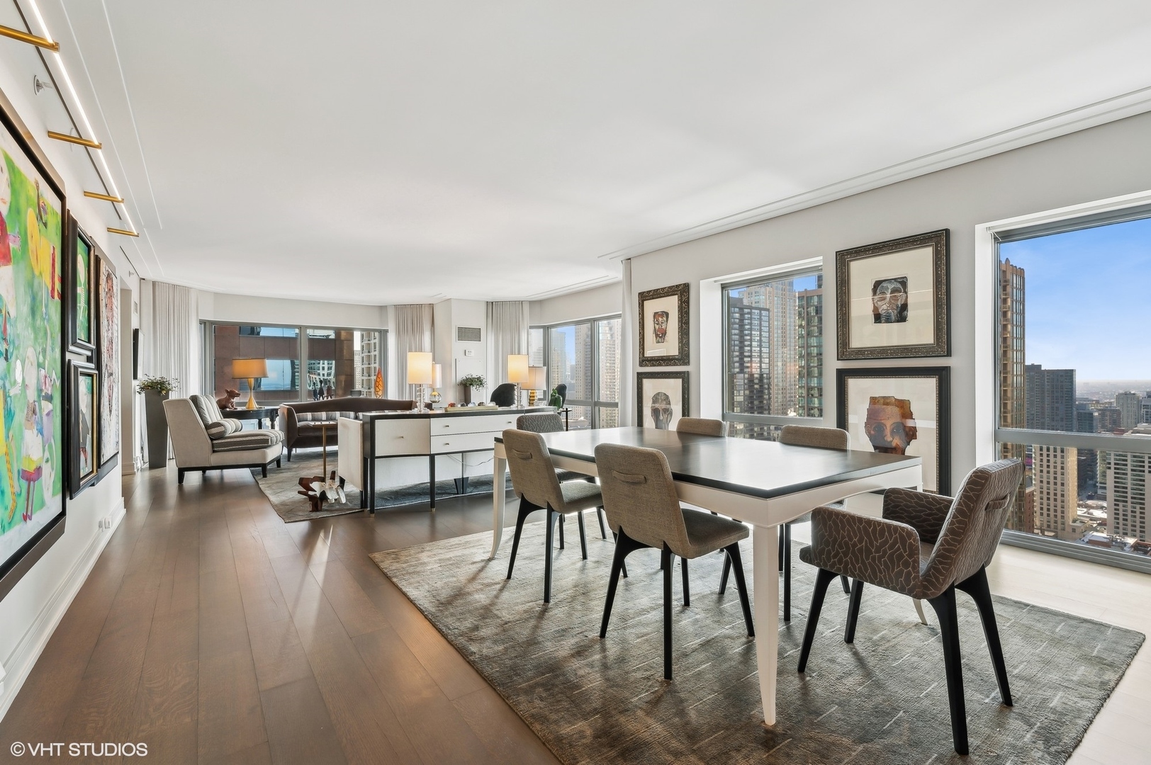 100 E Huron Street Unit: 2705