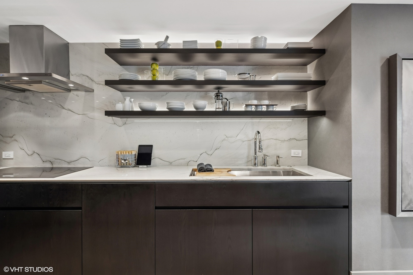 100 E Huron Street Unit: 2705