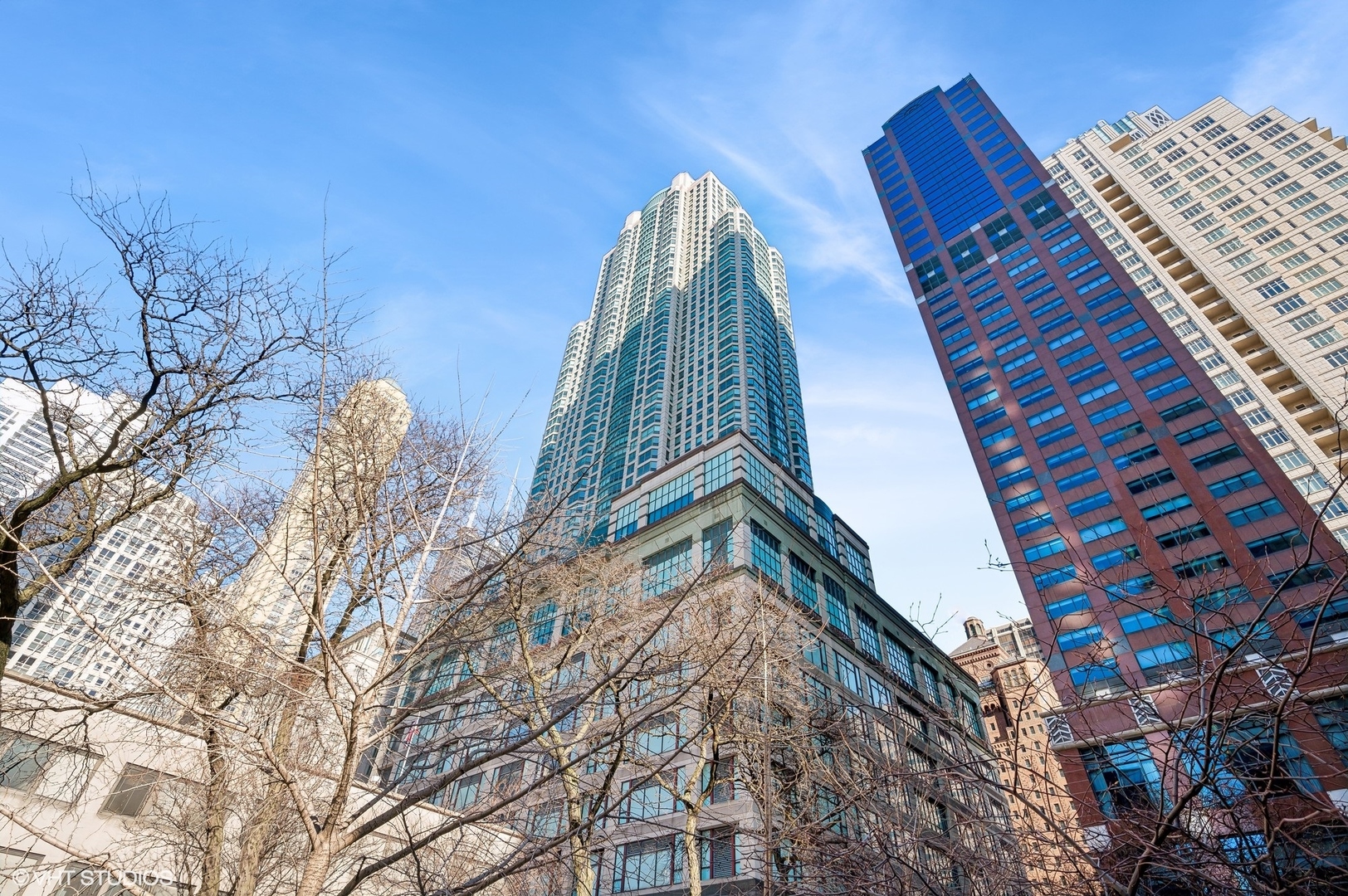 100 E Huron Street Unit: 2705