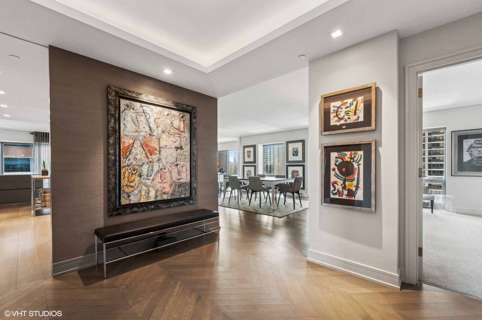 100 E Huron Street Unit: 2705
