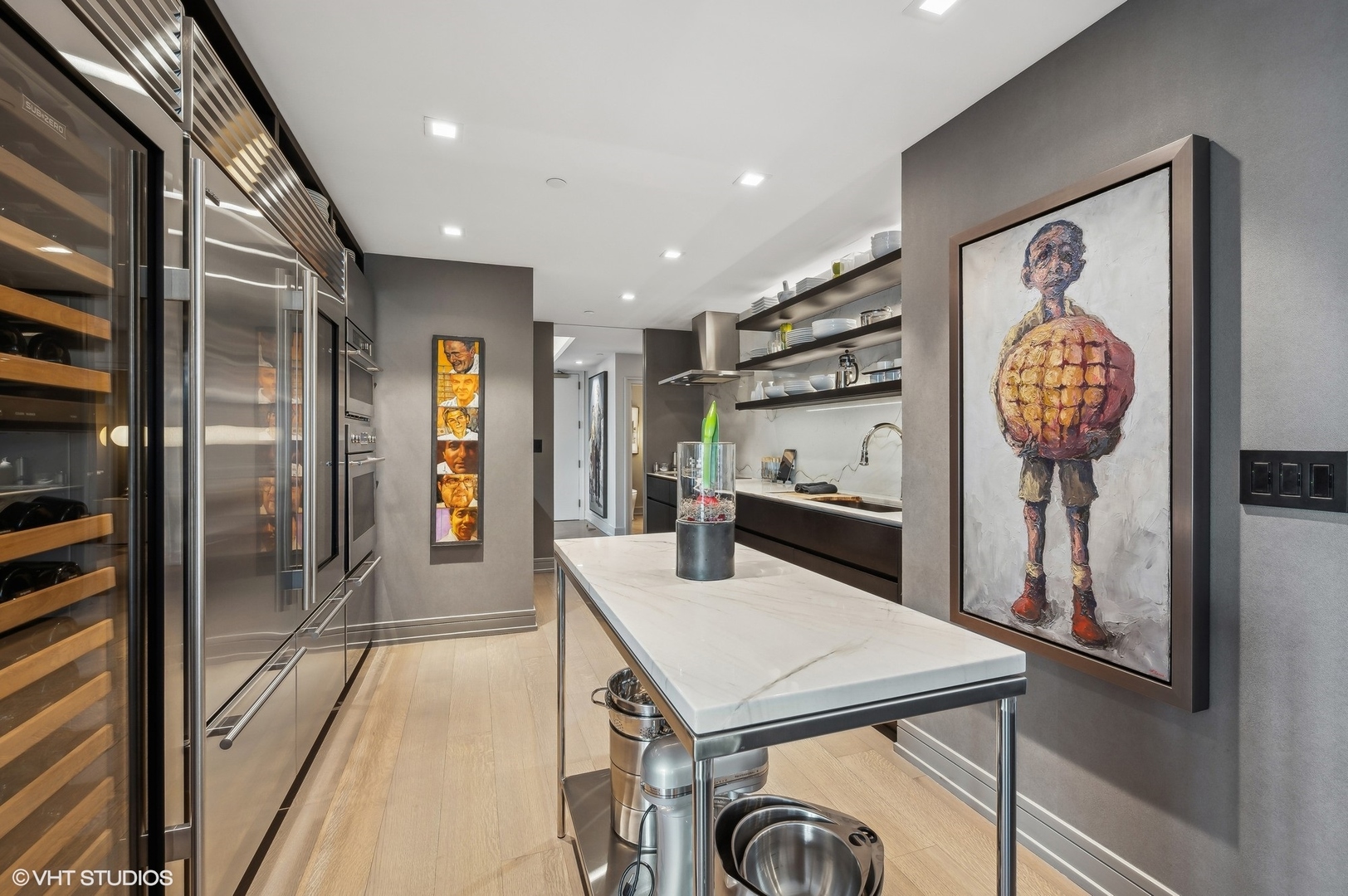 100 E Huron Street Unit: 2705