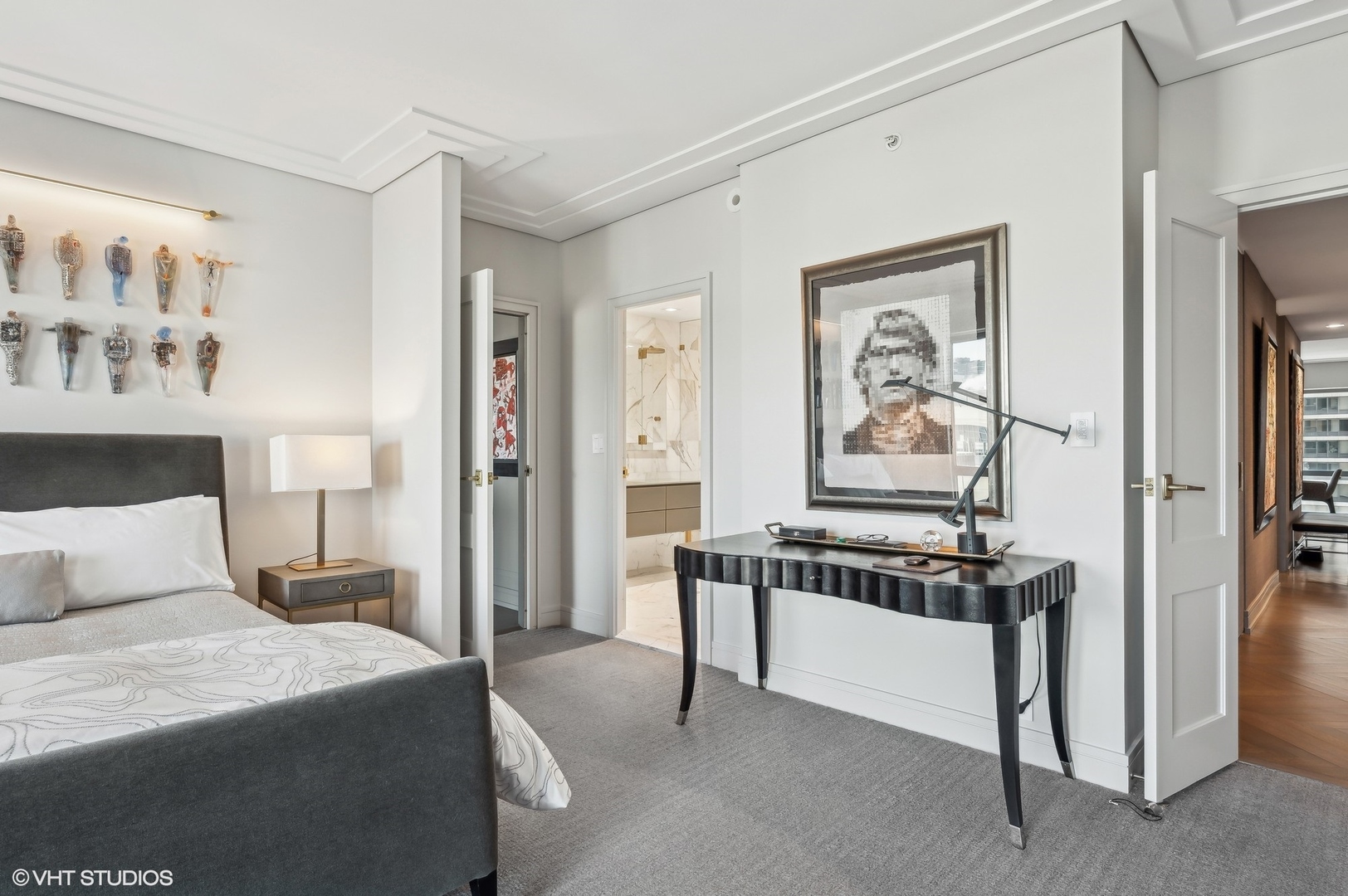 100 E Huron Street Unit: 2705
