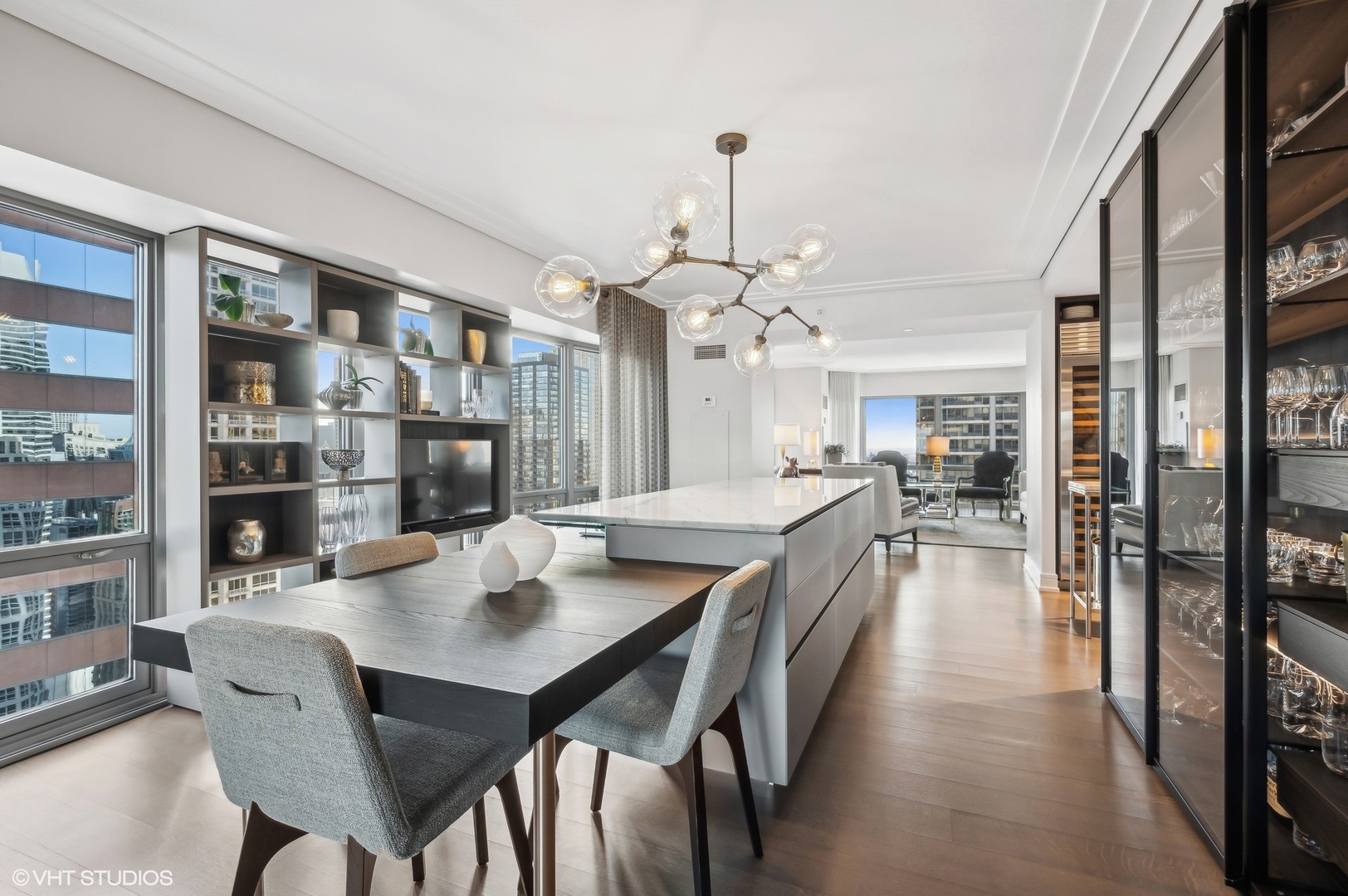 100 E Huron Street Unit: 2705