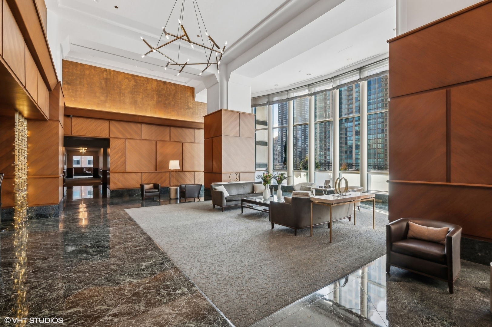 100 E Huron Street Unit: 2705