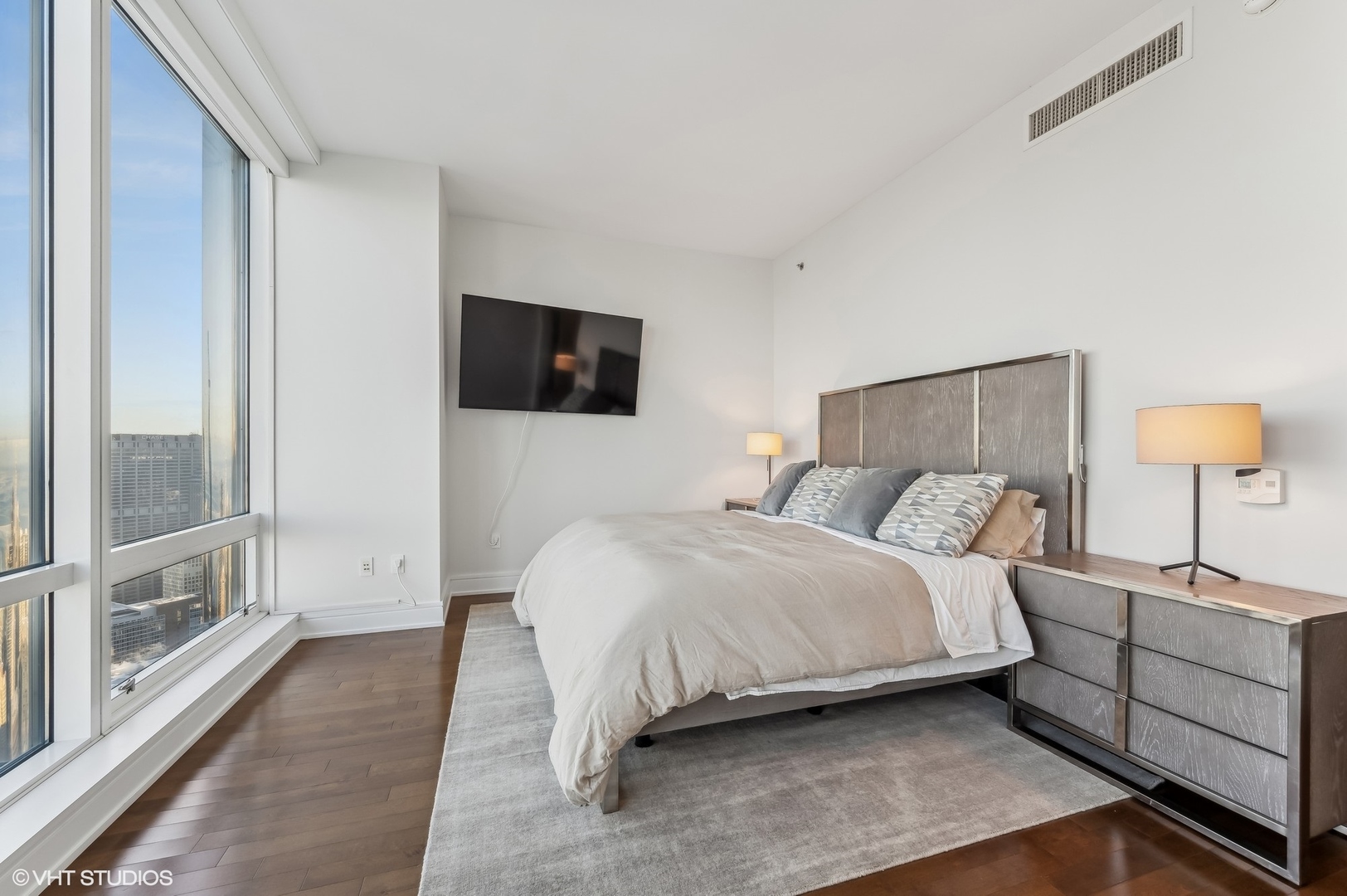 401 N Wabash Avenue Unit: 60F