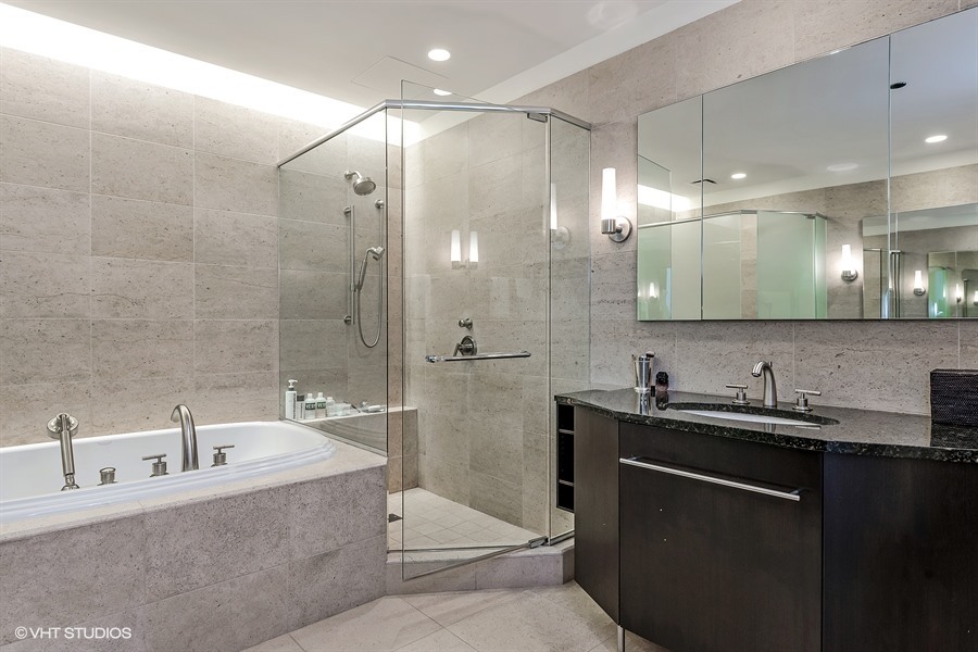 401 N WABASH Avenue Unit: 39K