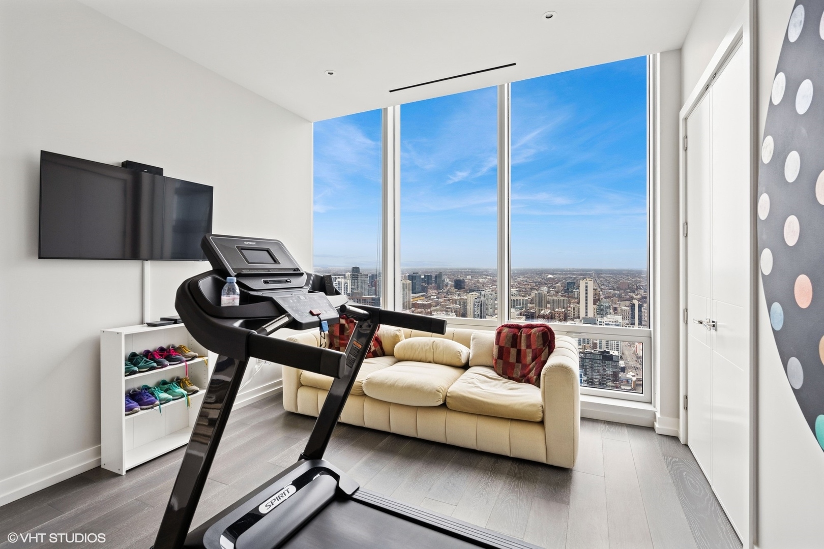 14 W Superior Street Unit: 4403