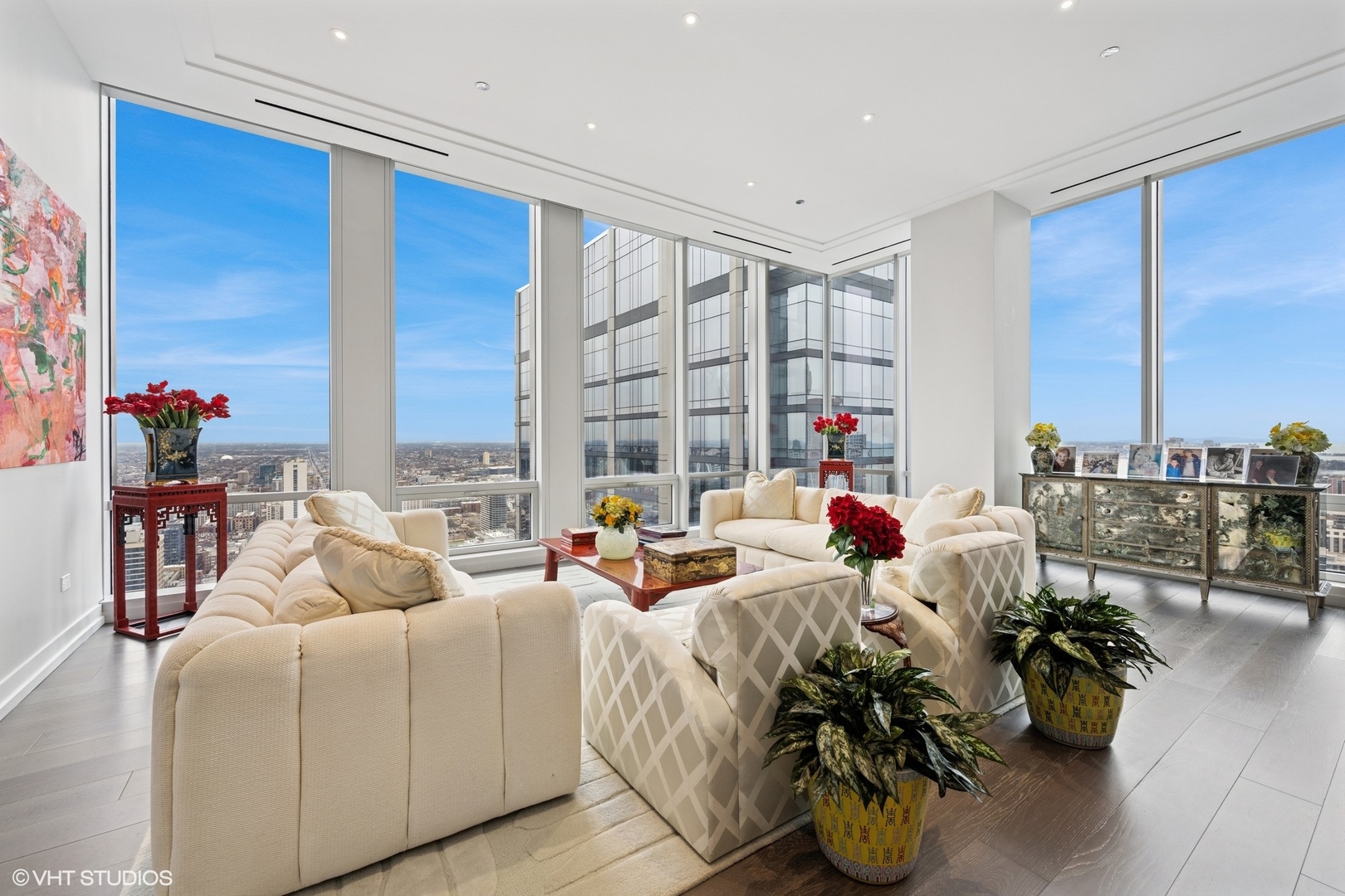 14 W Superior Street Unit: 4403