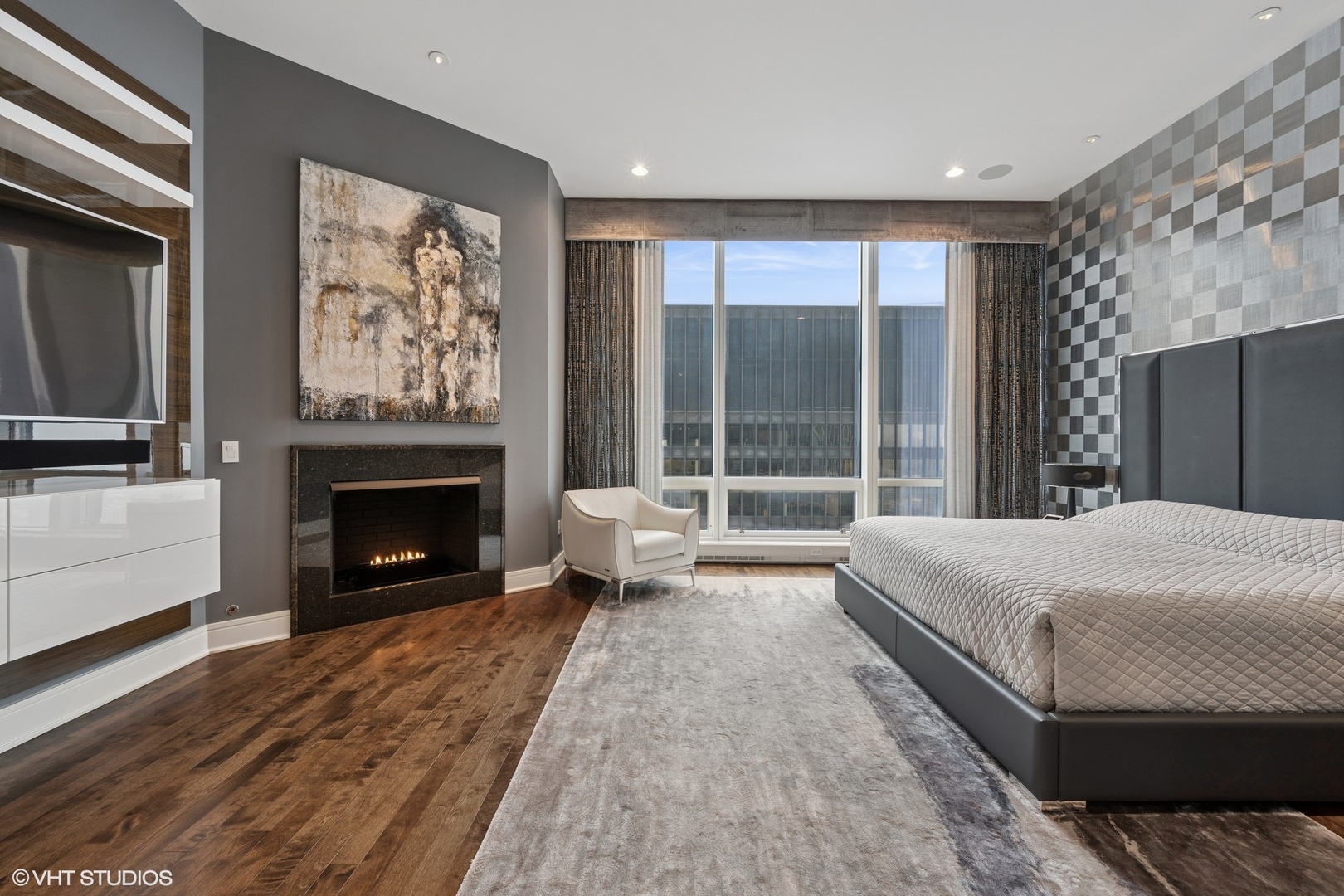 401 N Wabash Avenue Unit: 49G