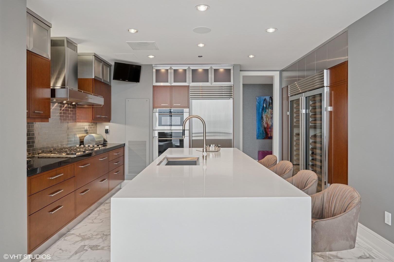 401 N Wabash Avenue Unit: 49G