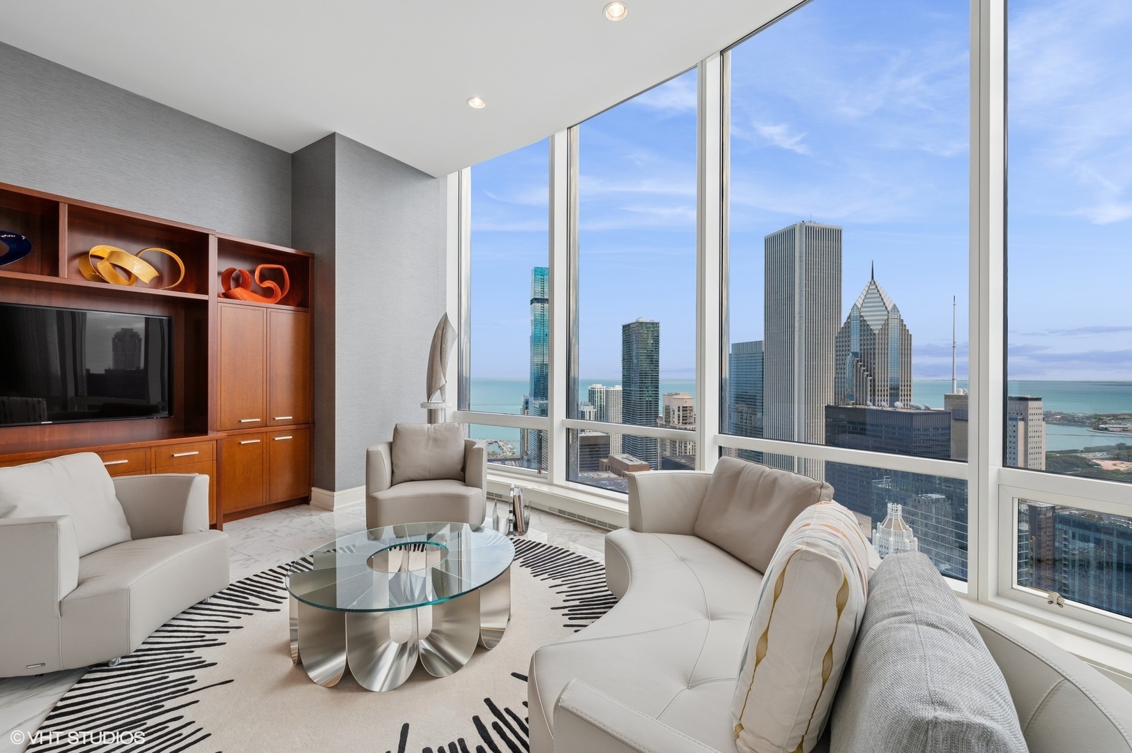 401 N Wabash Avenue Unit: 49G