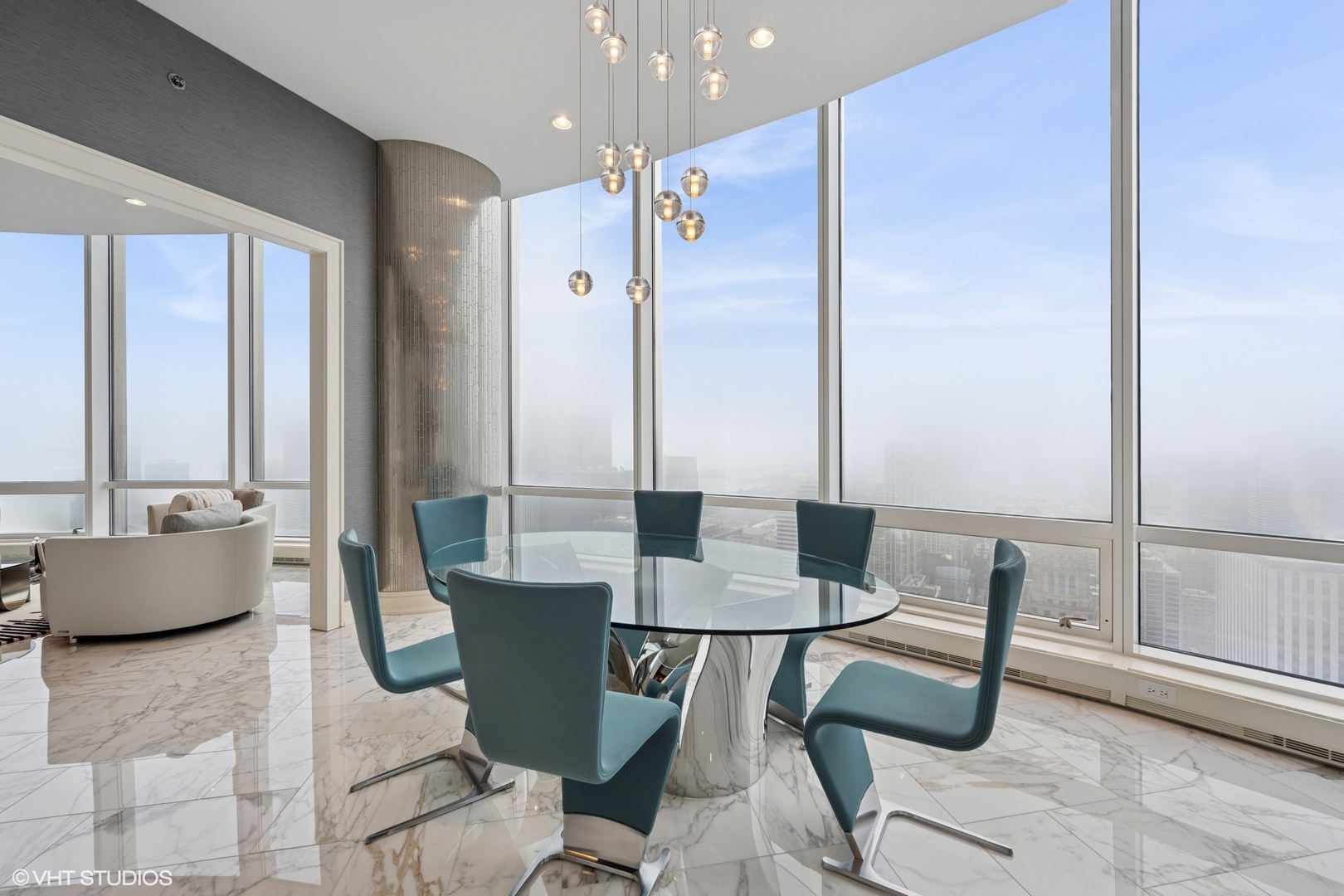 401 N Wabash Avenue Unit: 49G