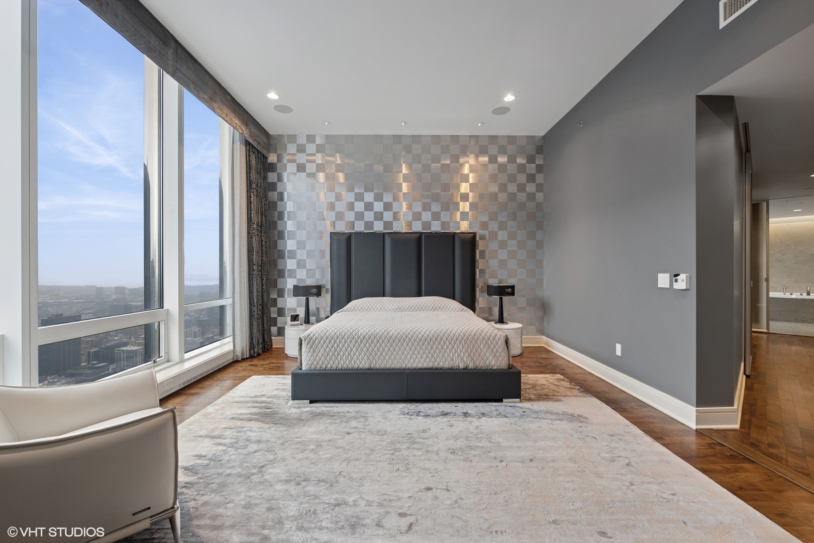 401 N Wabash Avenue Unit: 49G