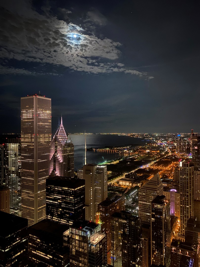 401 N Wabash Avenue Unit: 49G