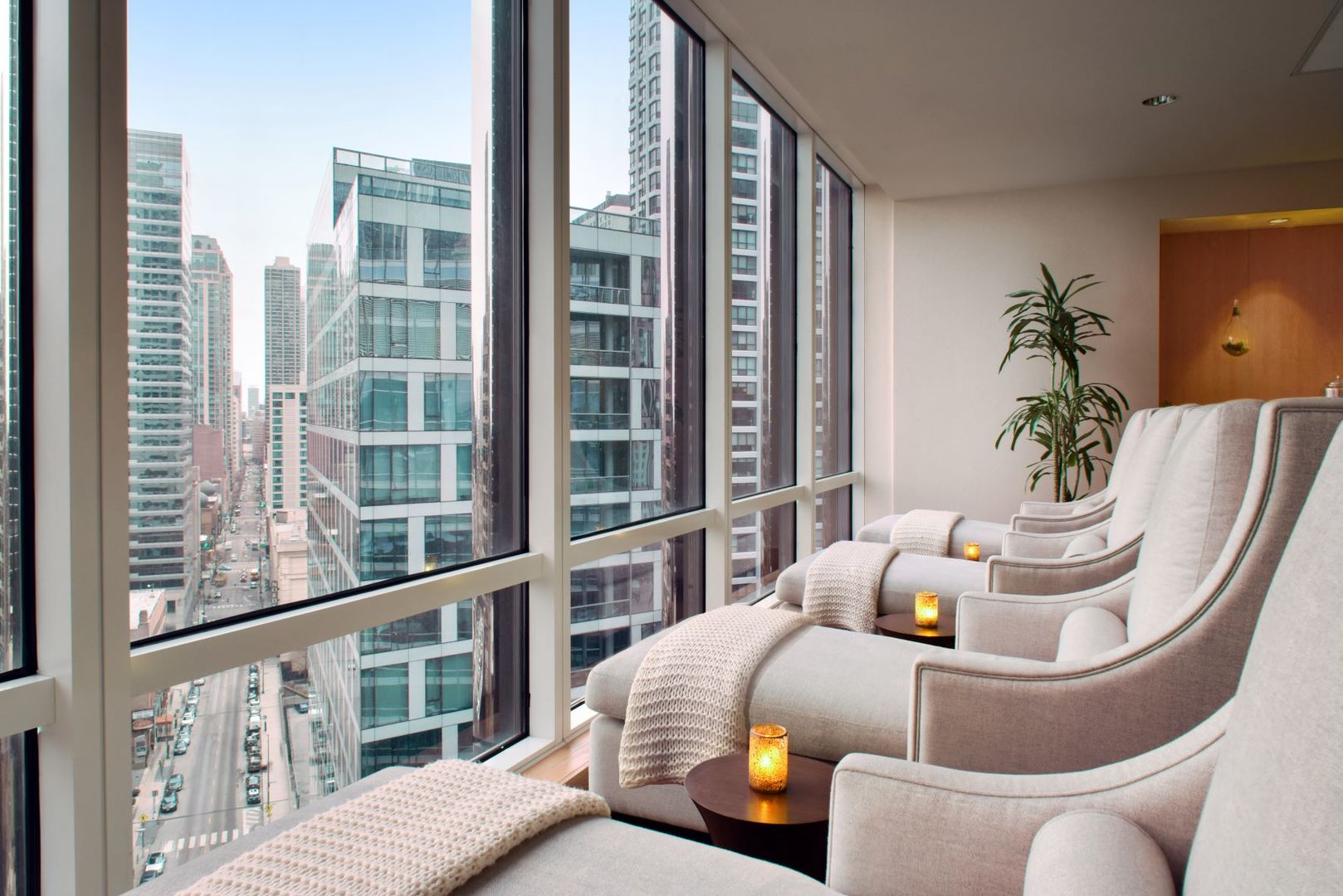 401 N Wabash Avenue Unit: 82B