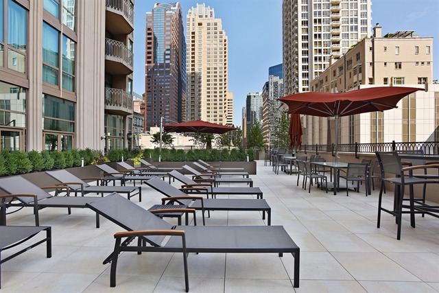 21 E Huron Street Unit: 2606