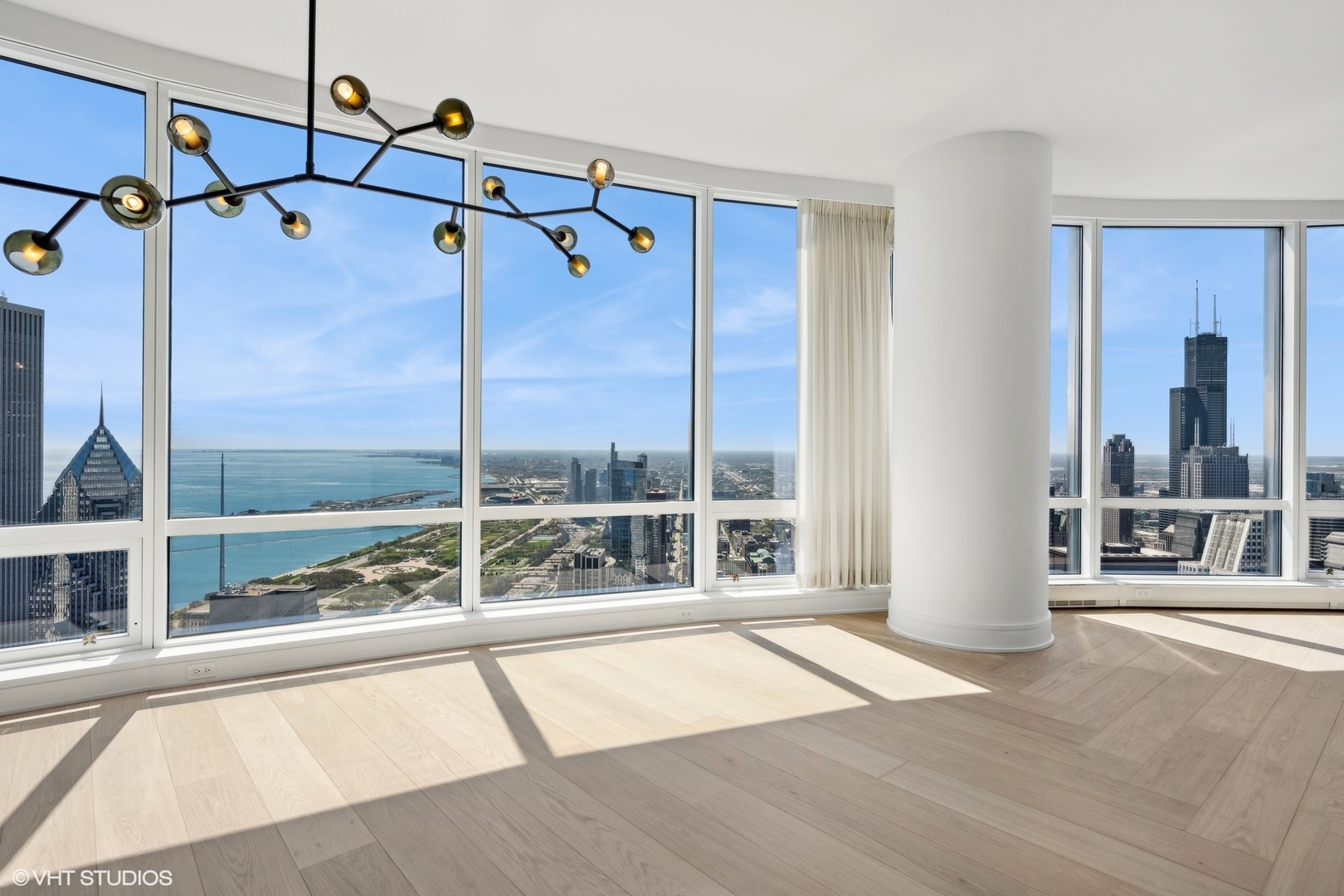 401 N Wabash Avenue Unit: 69E