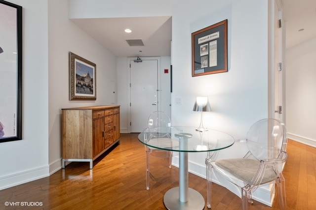401 N Wabash Avenue Unit: 74G
