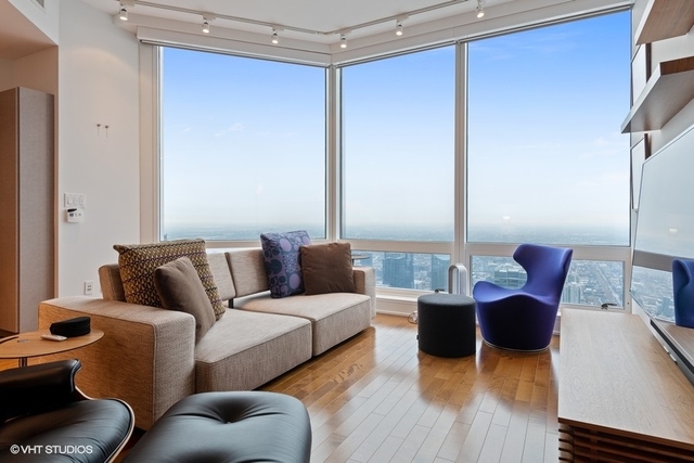 401 N Wabash Avenue Unit: 74G