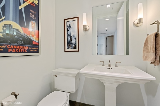 401 N Wabash Avenue Unit: 74G