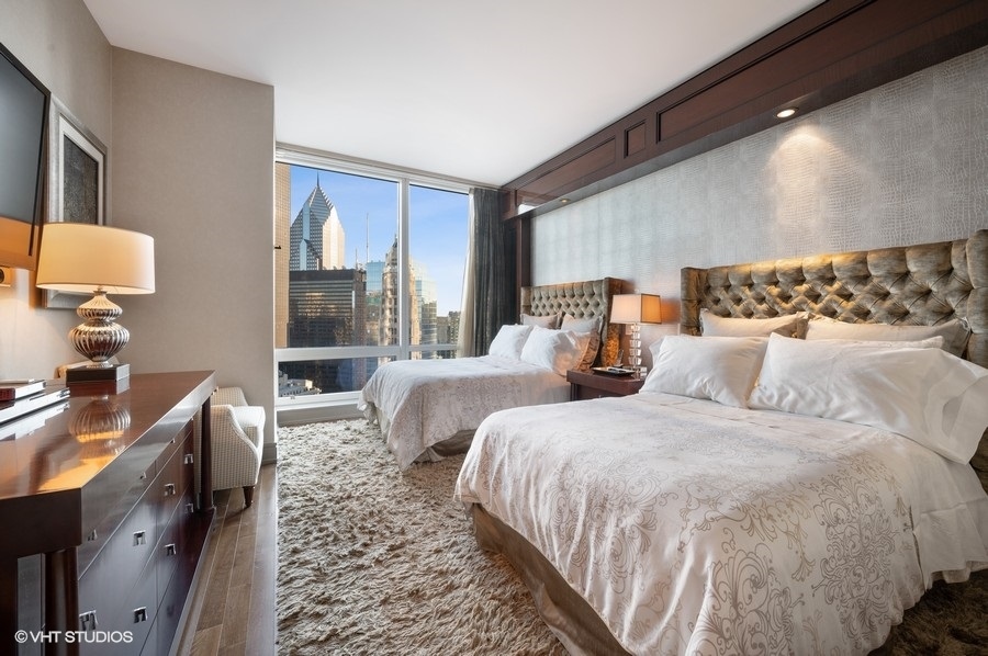401 N Wabash Avenue Unit: 30J