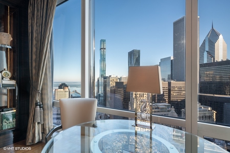 401 N Wabash Avenue Unit: 30J