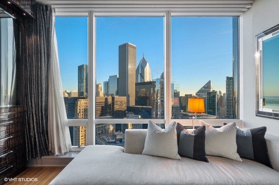 401 N Wabash Avenue Unit: 30J