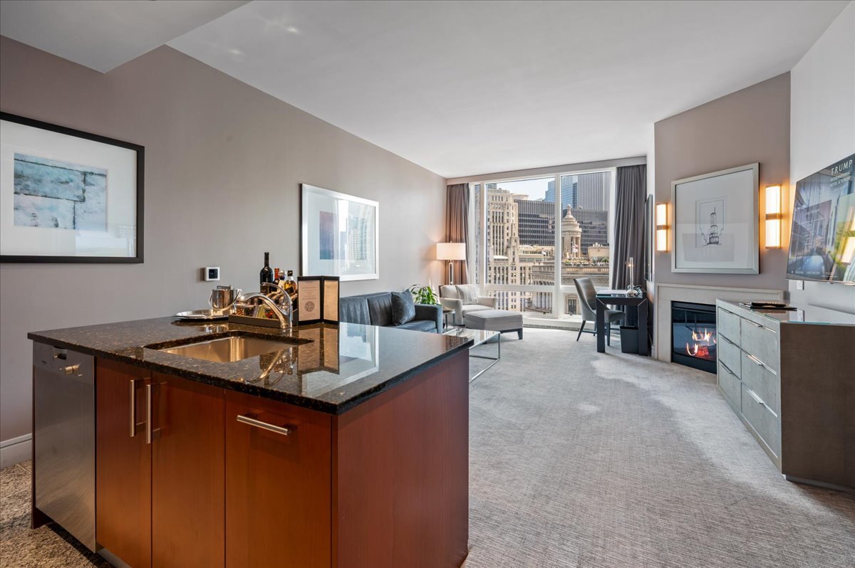 401 N Wabash Avenue Unit: 2044