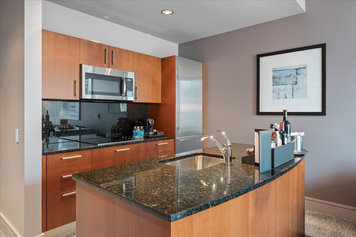 401 N Wabash Avenue Unit: 2044