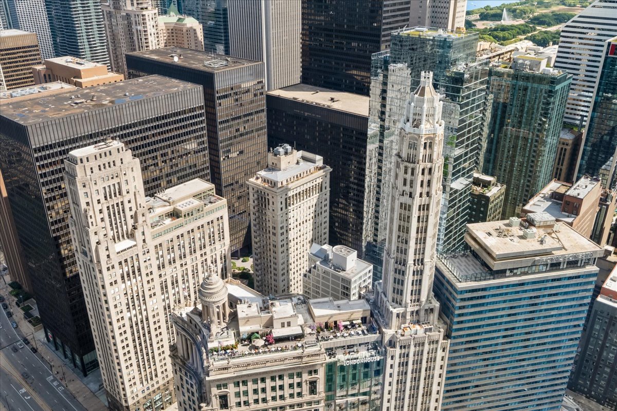 401 N Wabash Avenue Unit: 48I