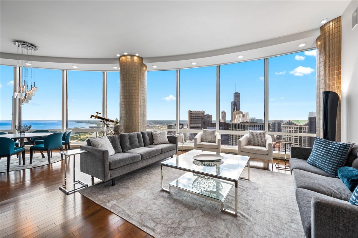 401 N Wabash Avenue Unit: 51E