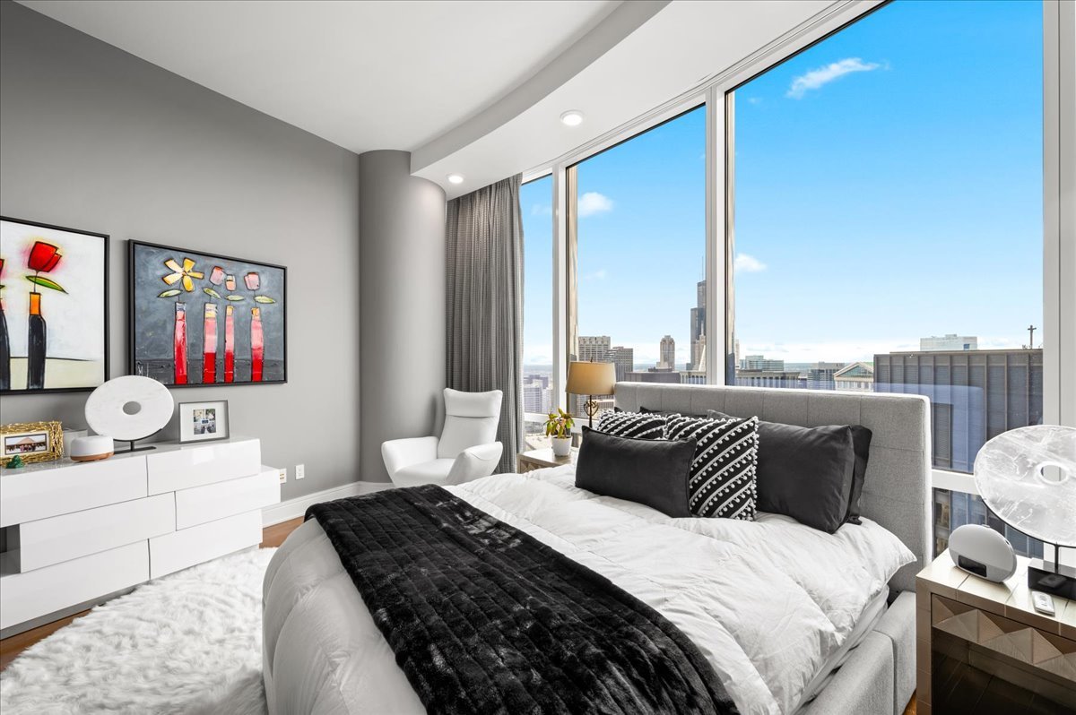 401 N Wabash Avenue Unit: 51E