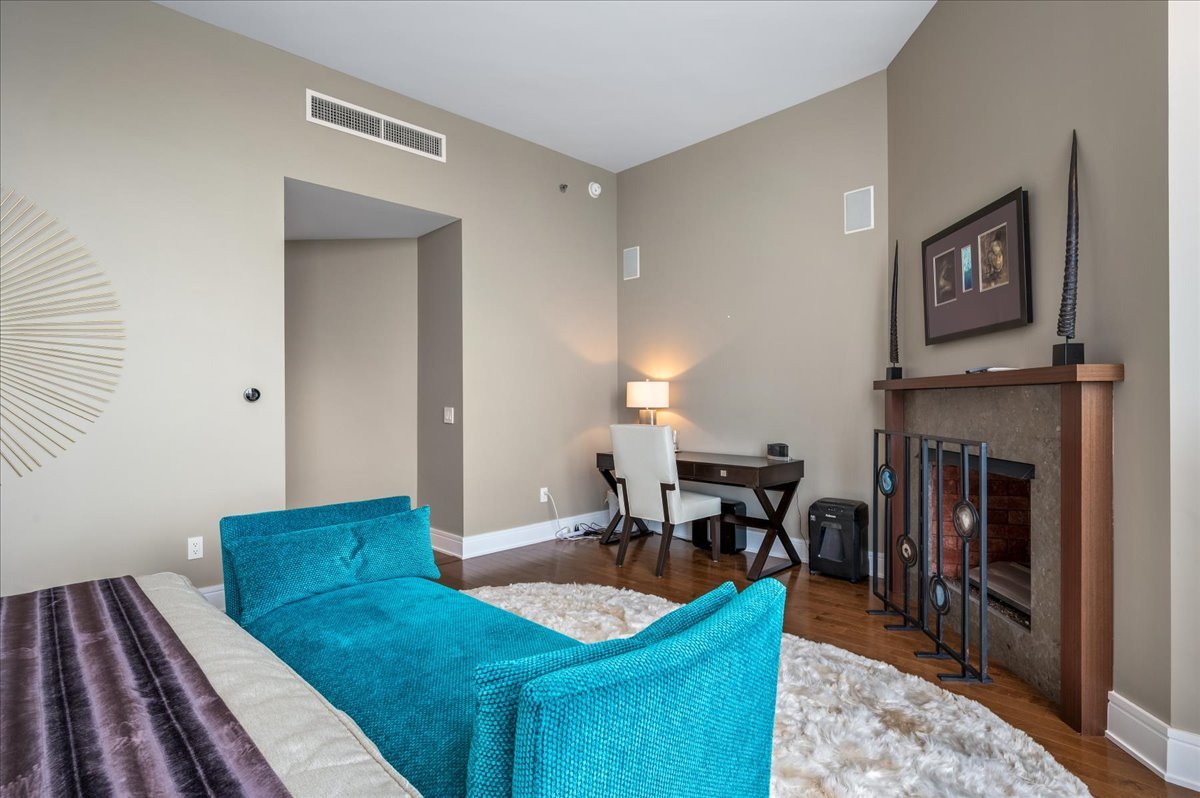 401 N Wabash Avenue Unit: 51E