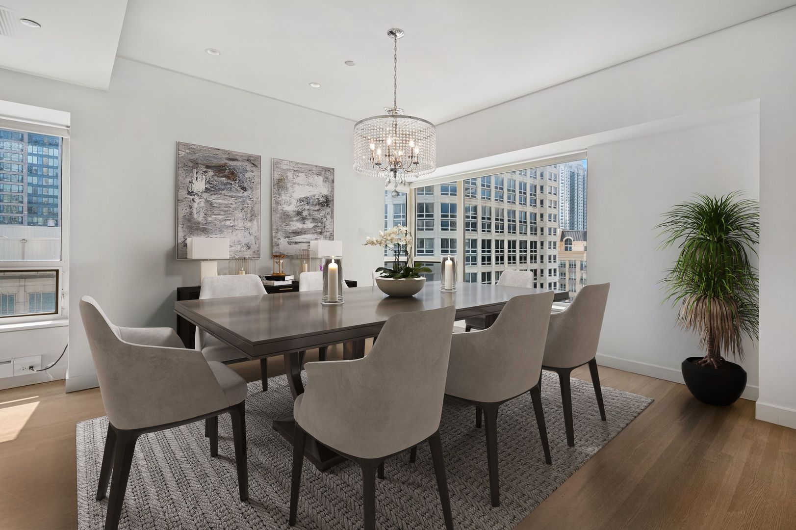 800 N Michigan Avenue Unit: 2202
