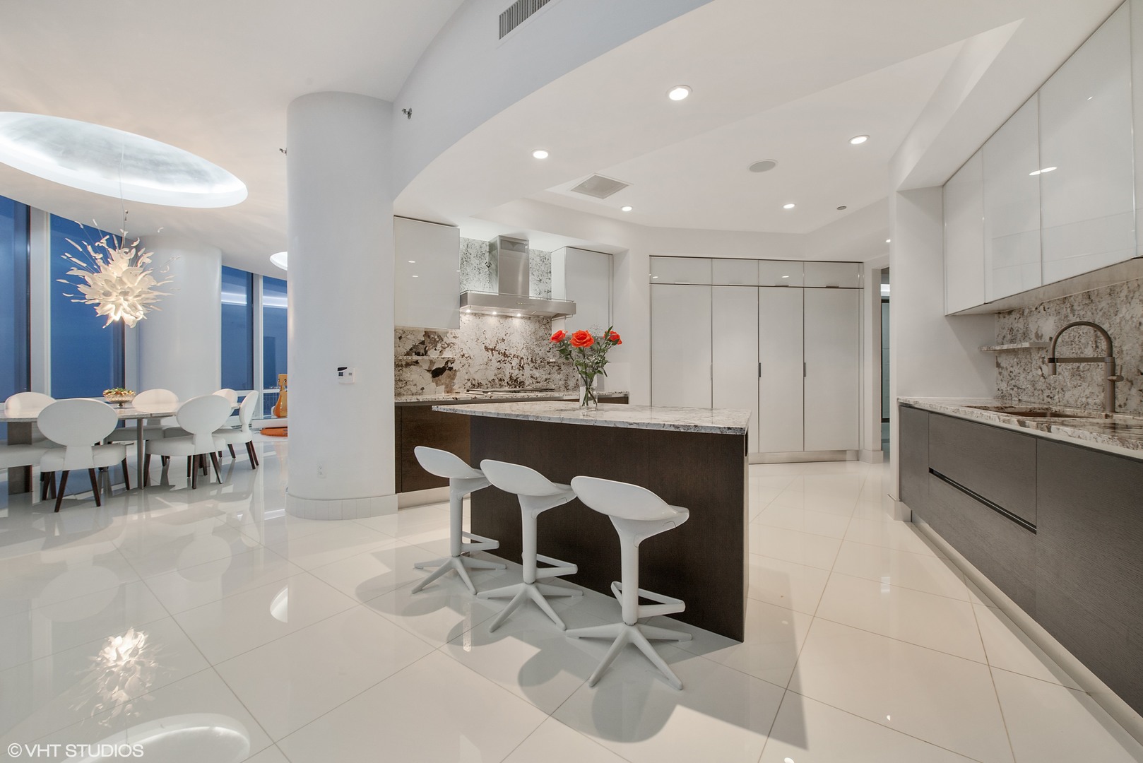 401 N Wabash Avenue Unit: 49A