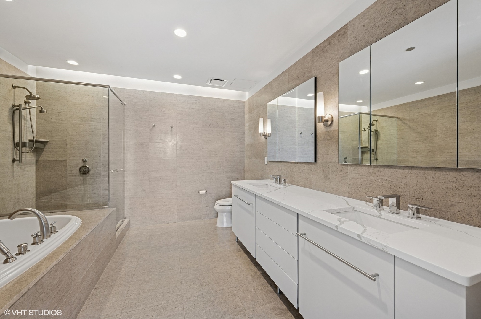 401 N Wabash Avenue Unit: 44B