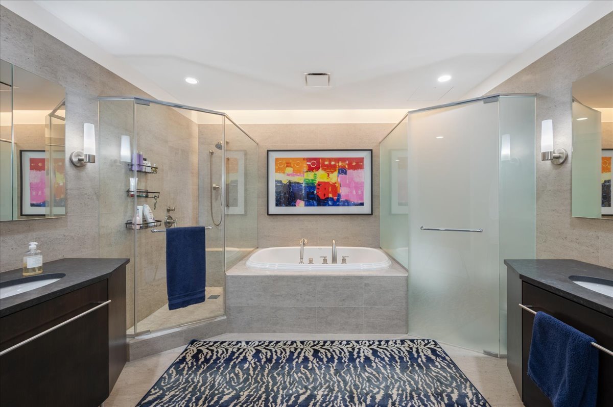 401 N wabash Avenue Unit: 73F