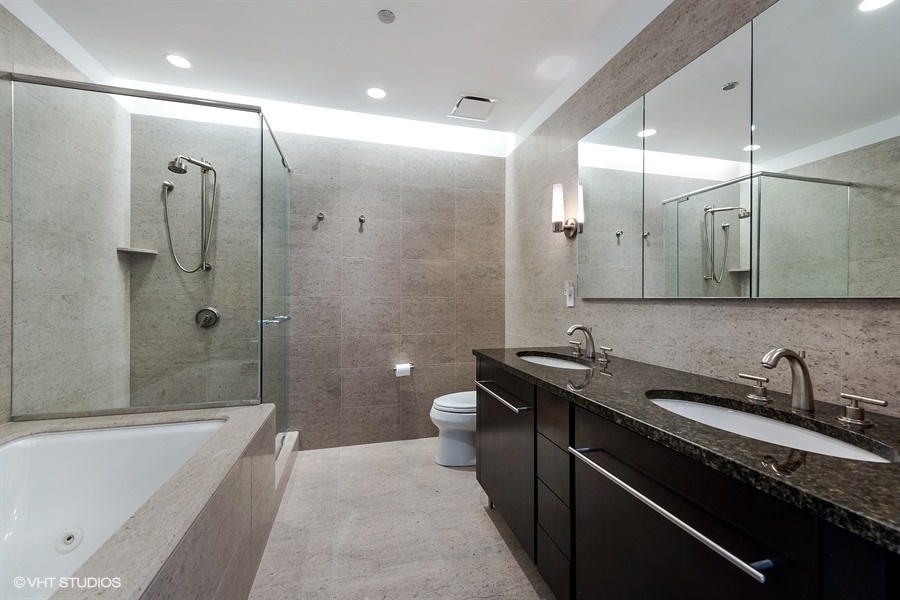 401 N Wabash Avenue Unit: 67F
