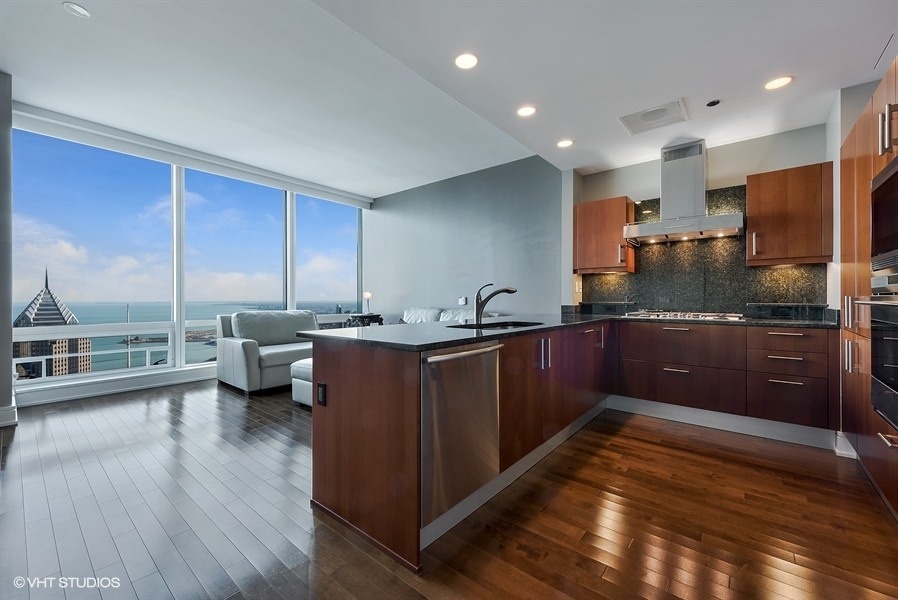 401 N Wabash Avenue Unit: 67F