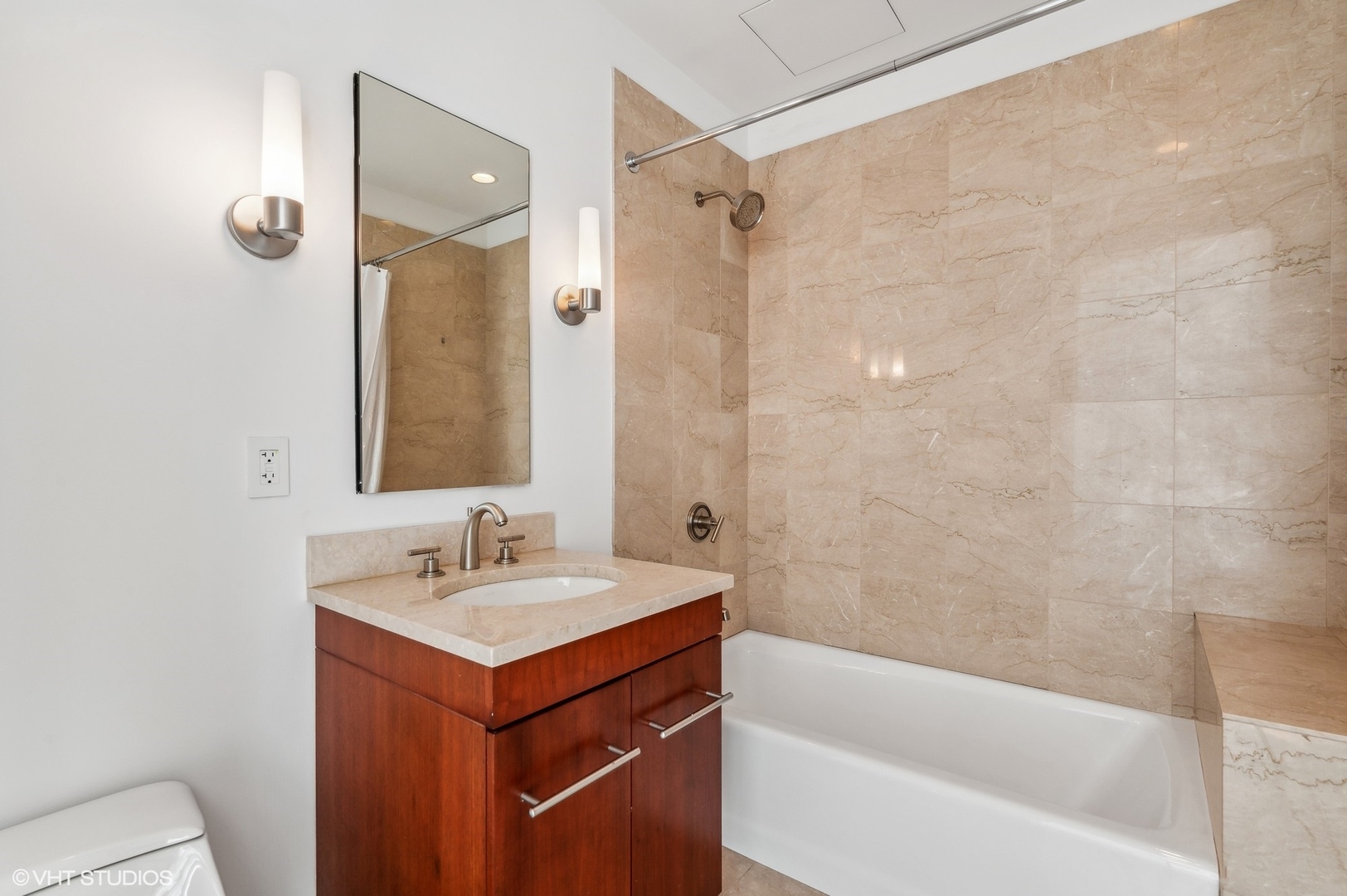 401 N Wabash Avenue Unit: 49F
