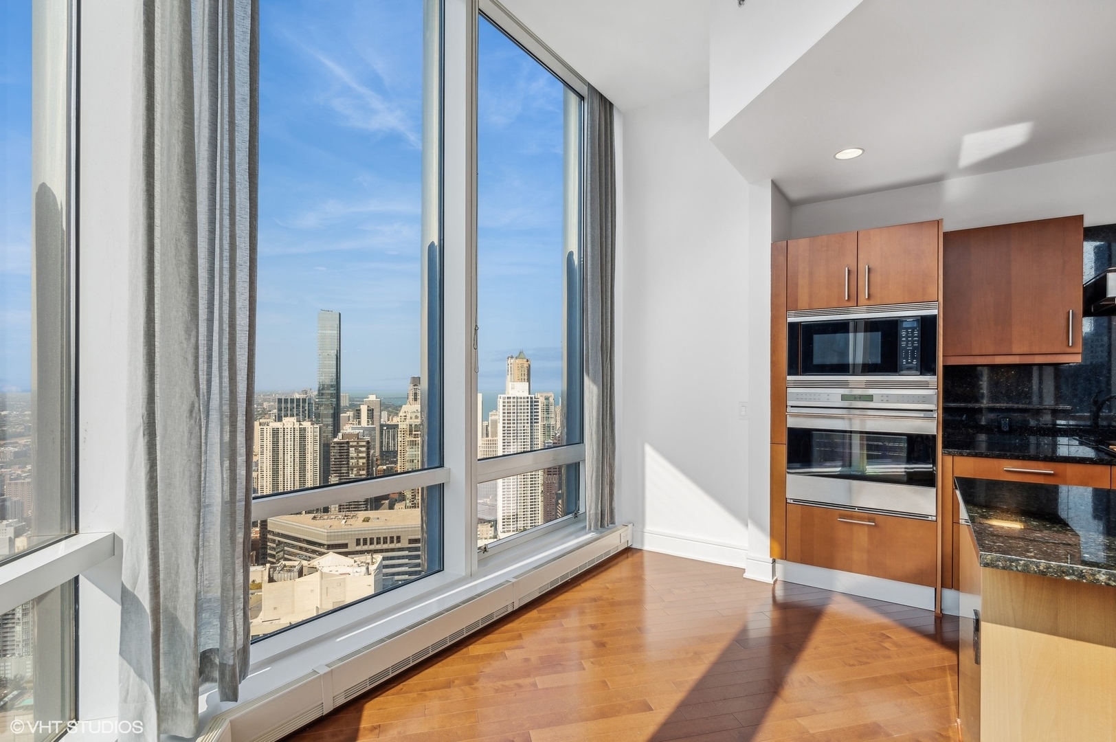 401 N Wabash Avenue Unit: 49F