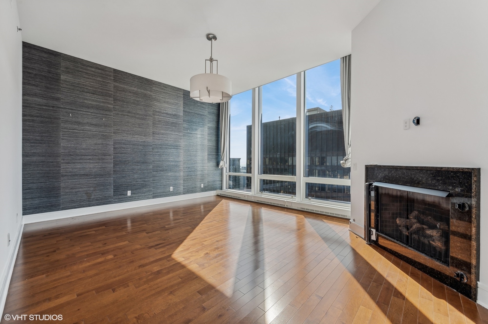 401 N Wabash Avenue Unit: 49F