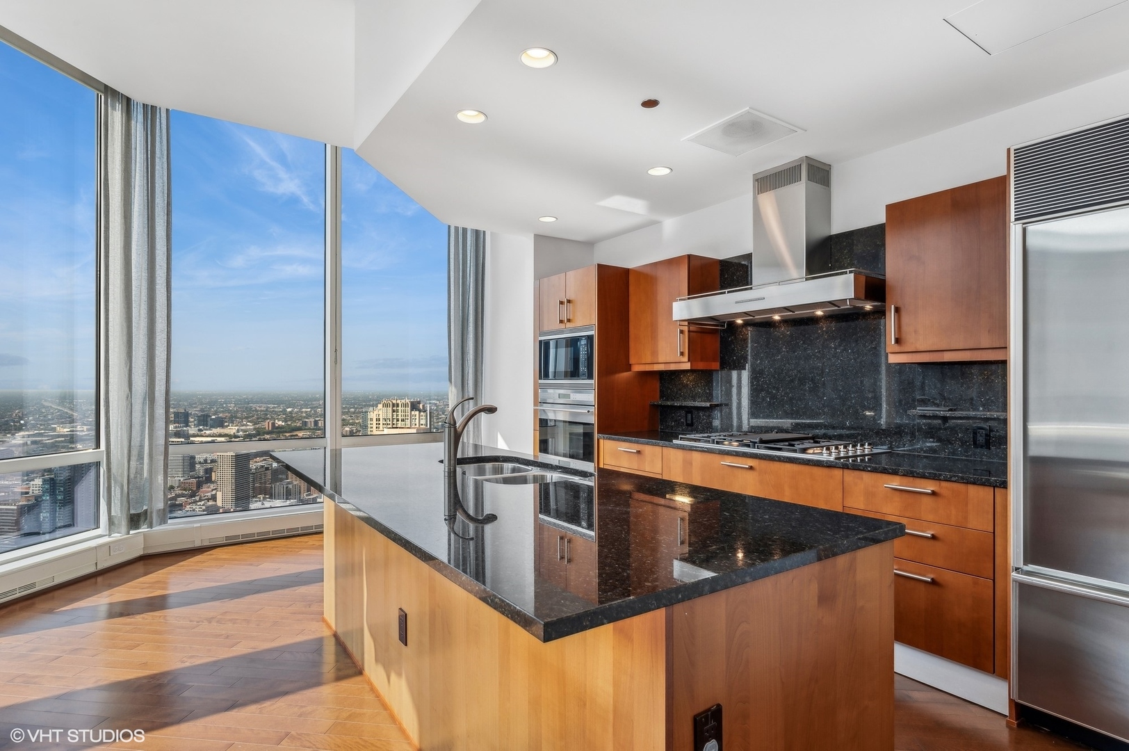 401 N Wabash Avenue Unit: 49F