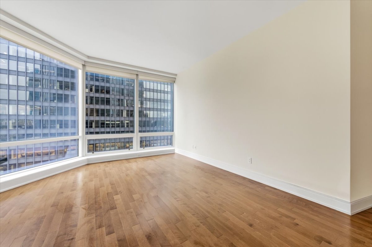 401 N Wabash Avenue Unit: 31G
