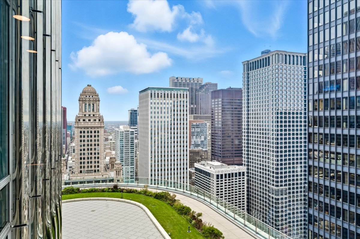 401 N Wabash Avenue Unit: 31G